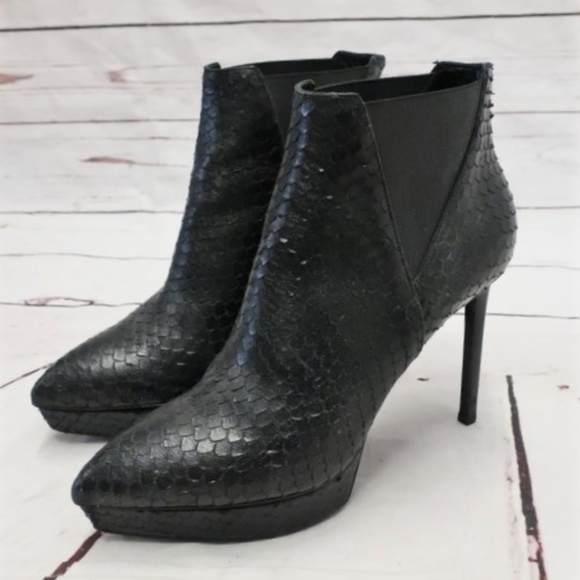Saint Laurent Janis 105 Ankle Boot Black Snakeskin - Picture 4 of 7